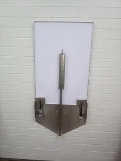 Wall Mount Space Saving Exam Table FT843 -Pet Care Shop T FT843 2